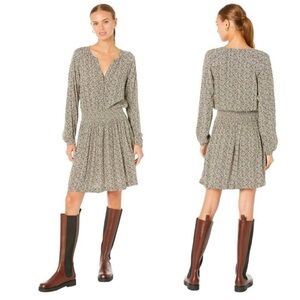 Faherty Montara Dress
Color-Leaf Batik
Size Large 
New. Never worn. No tags